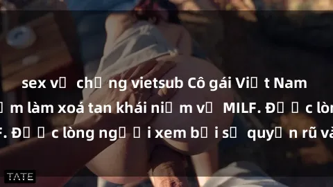 sex vợ chồng vietsub Cô gái Việt Nam xinh đẹp và gợi cảm làm xoá tan khái niệm về MILF. Được lòng người xem bởi sự quyến rũ và dễ thương.